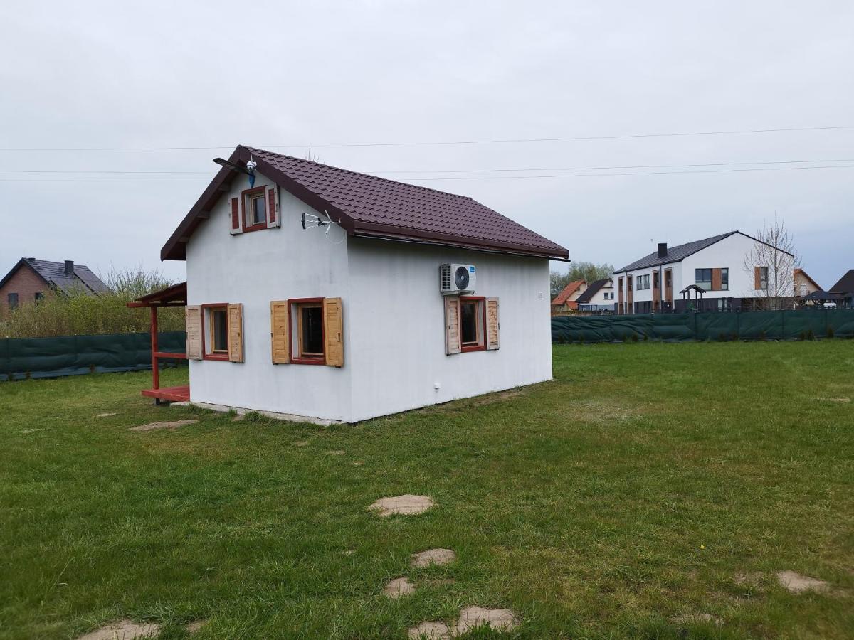 Domek Caloroczny New Translation Exteriér fotografie